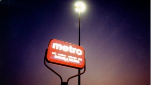 Logo antiguo de Metro 